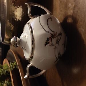 Vintage Zs&c BAVARIA WHITE & silver design trim cover